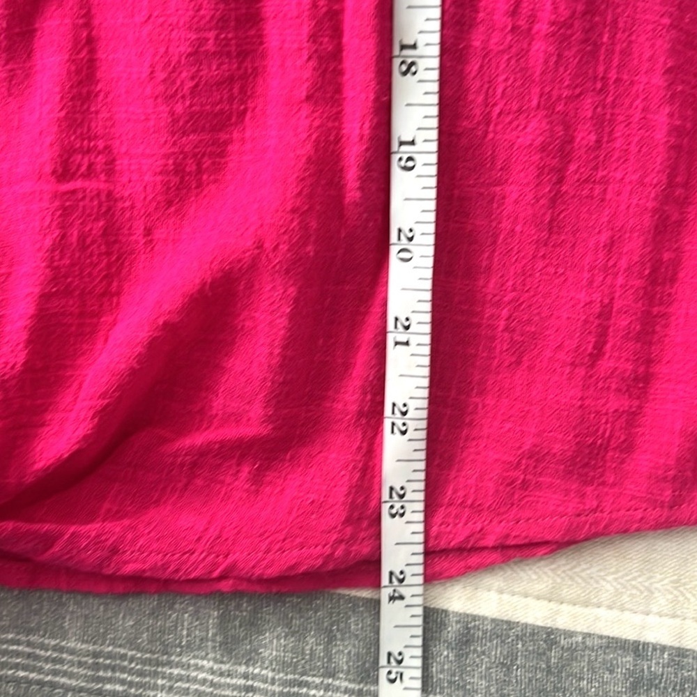 NWT Davi & Dani, Statement Pink,Tie-Front Pull-Ov… - image 12